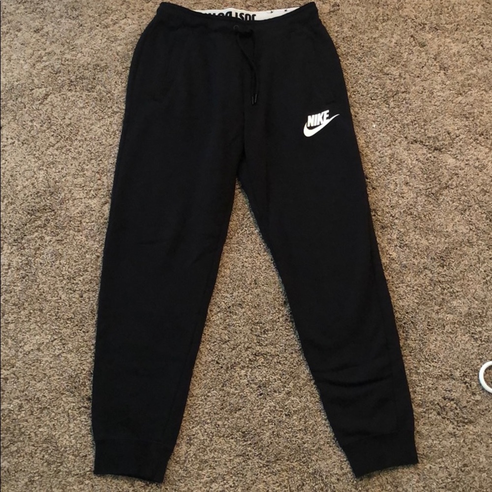 Nike Joggers